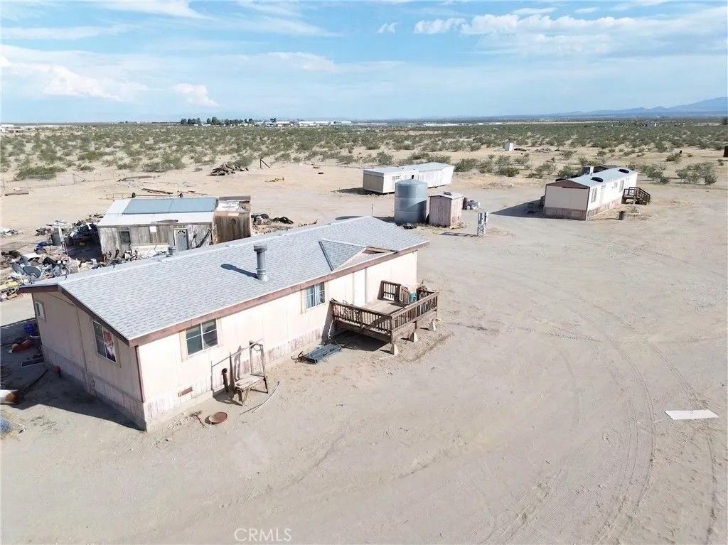 Photo of 18785 El Mirage Airport Rd, El Mirage, CA 92301 (MLS # IG26073663)