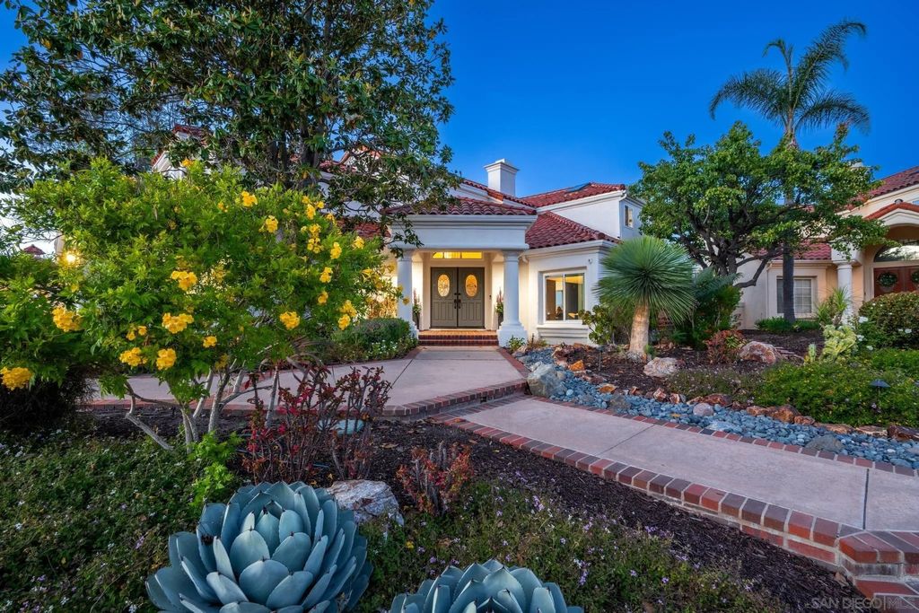 Photo of 12262 Avenida Consentido, San Diego, CA 92128 (MLS # 260009989)