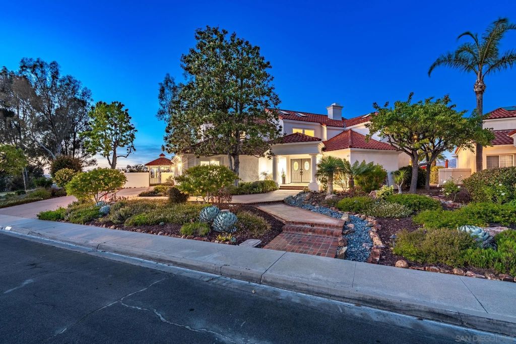 Photo of 12262 Avenida Consentido, San Diego, CA 92128 (MLS # 260009989)