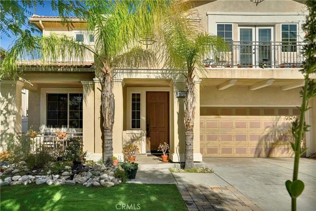 Photo of 15717 Alia Court, Canyon Country, CA 91387 (MLS # SR26023567)