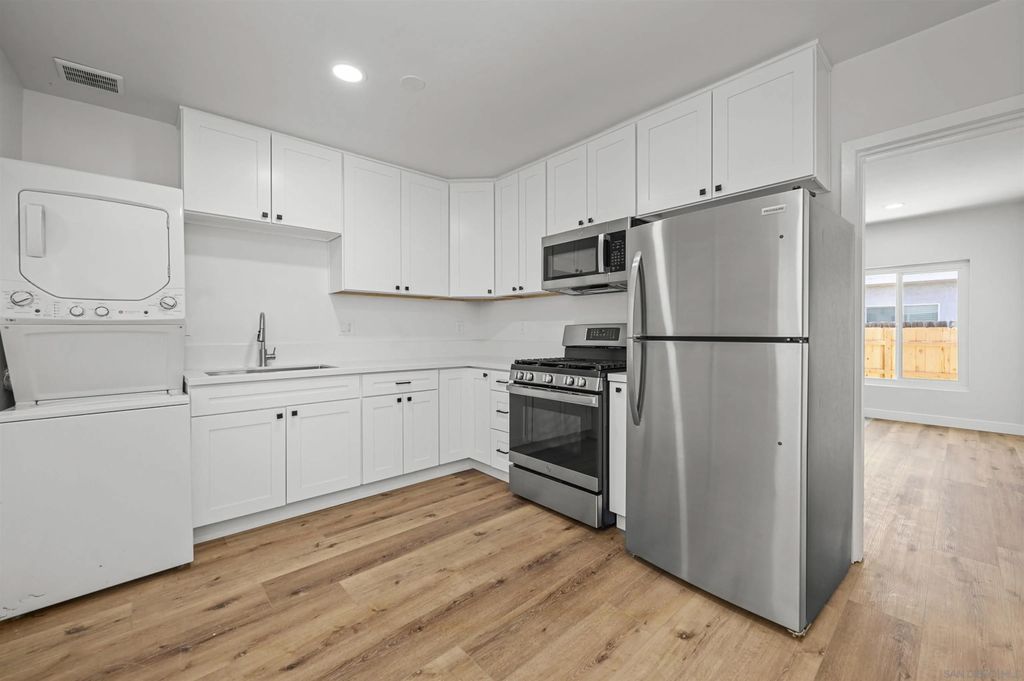 Photo of 6979-81 Amherst St, San Diego, CA 92115 (MLS # 260007294)