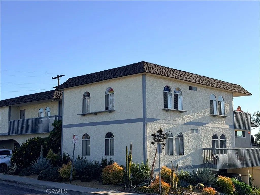 Photo of 245 Avenida Rosa, San Clemente, CA 92672 (MLS # OC26060655)