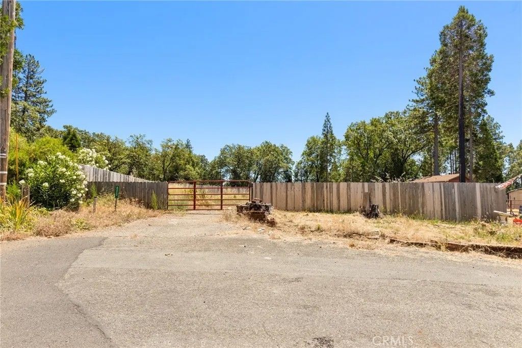 Photo of 6323 Delta CT, Magalia, CA 95954 (MLS # SN26135062)