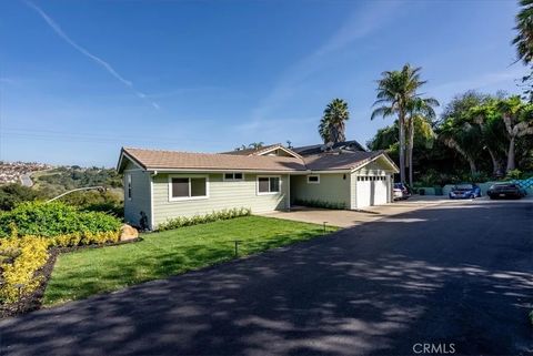 Photo of 220 Selma St, Pismo Beach, CA 93449 (MLS # NS26054156)