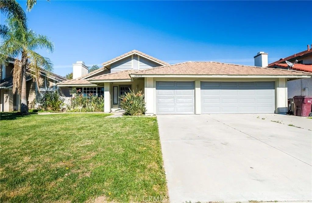 Photo of 24410 Carman Ln, Moreno Valley, CA 92551 (MLS # IV26010939)