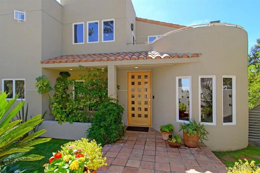 Photo of 1506 Kearsarge Road, La Jolla, CA 92037 (MLS # 260008069)