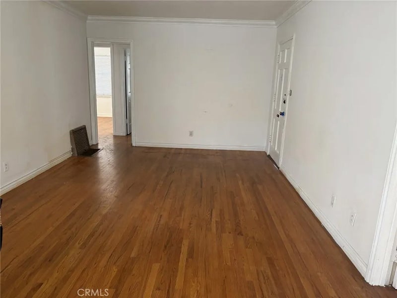 8156 Hazeltine
