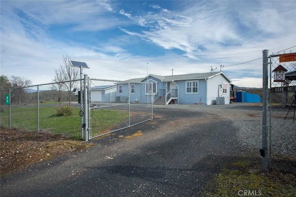Photo of 53 Dustin Lane, Oroville, CA 95966 (MLS # OR26043068)