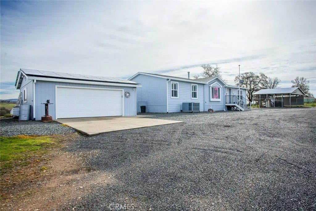 Photo of 53 Dustin Lane, Oroville, CA 95966 (MLS # OR26043068)