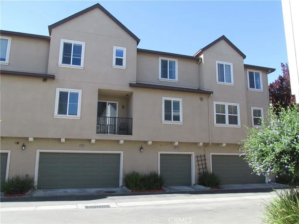 Photo of 2174 Morrow St, Hayward, CA 94541 (MLS # SW26063498)