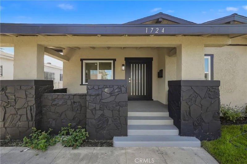 1724 W 43rd Street