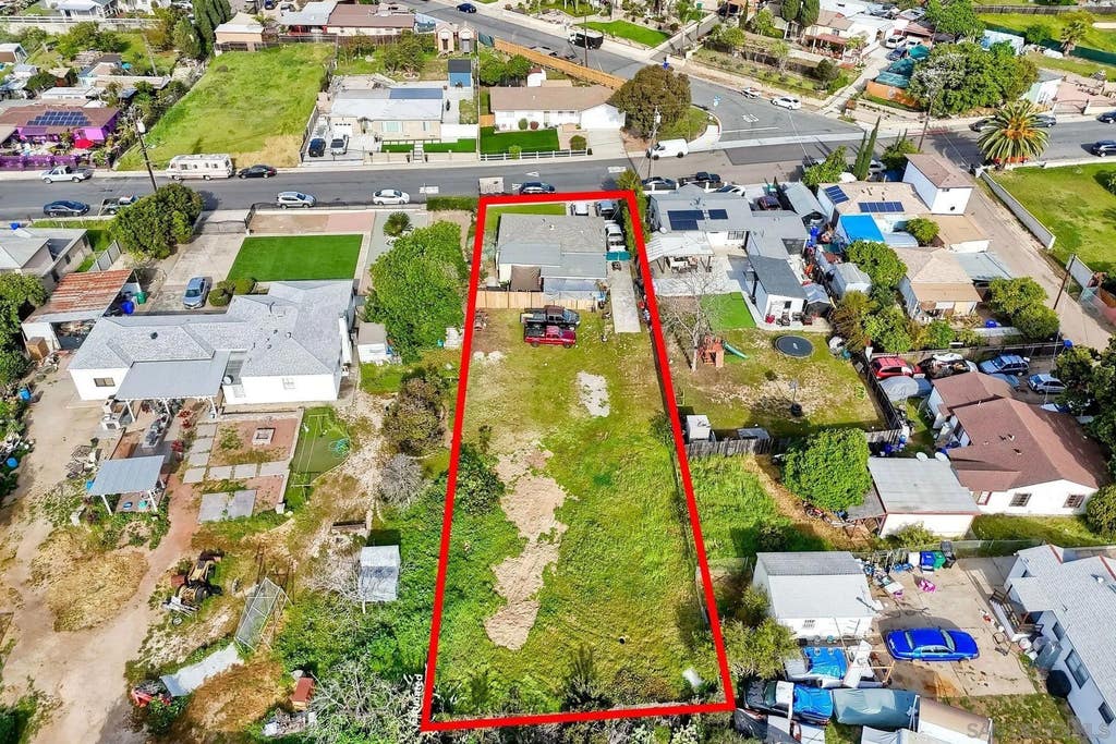 Photo of 5351 Bonita Dr, San Diego, CA 92114 (MLS # 260020190)