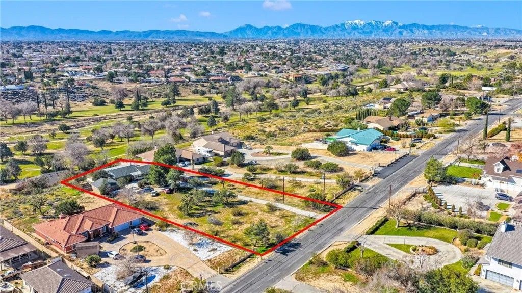 Photo of 18393 Orange St, Hesperia, CA 92345 (MLS # OC26013301)