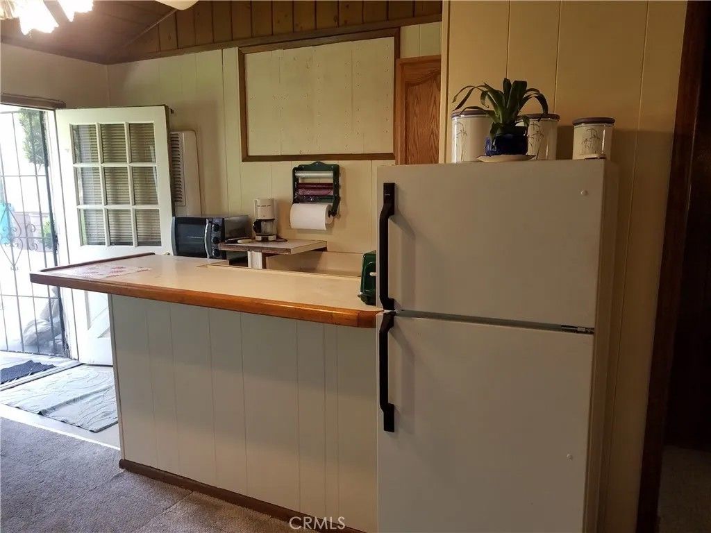 Photo of 543 Ranch Ln, Glendora, CA 91741 (MLS # AR26016156)