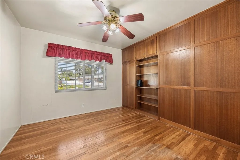 1030 La Mirada Street