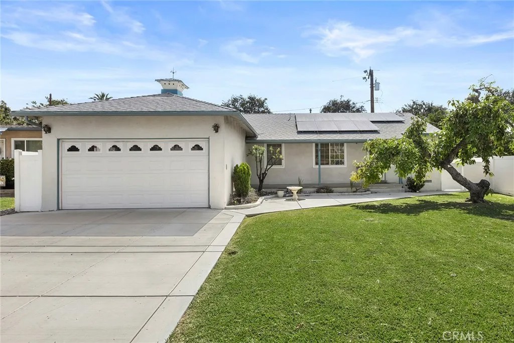 1030 La Mirada Street