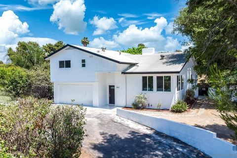 440-448 W Los Angeles Dr Vista CA 92083