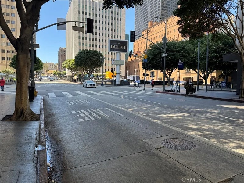 630 W 6th