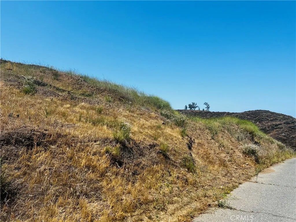 Photo of 0 Reid, Lake Elsinore, CA 92530 (MLS # IV26014230)