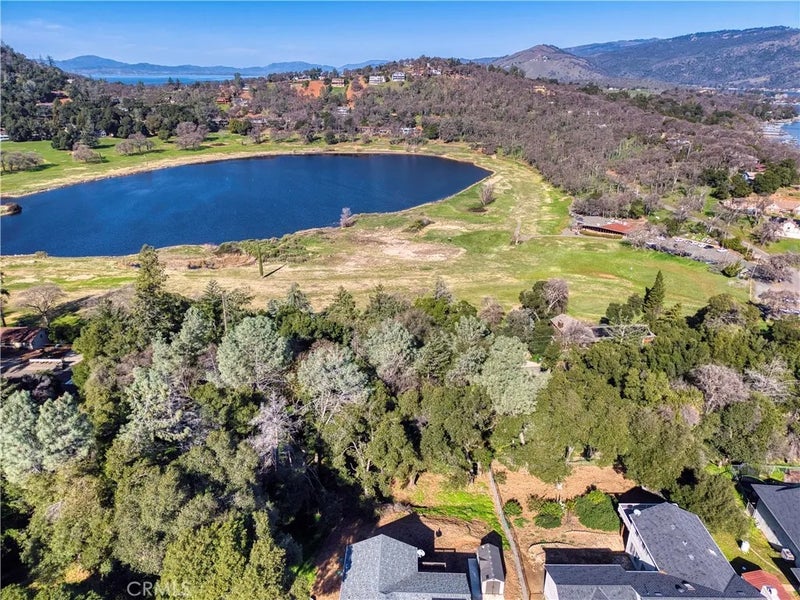 2999 Buckingham Dr.