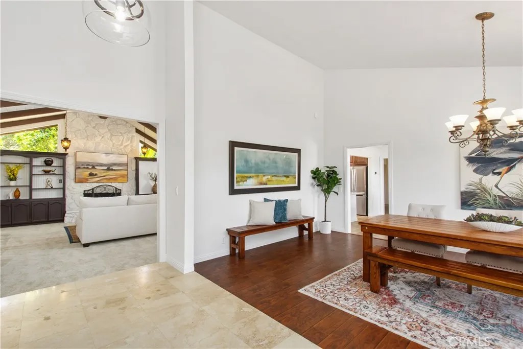 6731 Via De La Reina