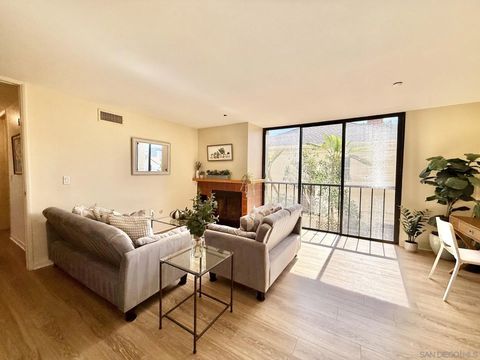 Tiny photo for 4082 Albatross St #7, San Diego, CA 92103 (MLS # 260004378)