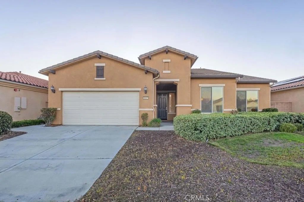 Photo of 1647 Via Rojas, Hemet, CA 92545 (MLS # ND26040885)