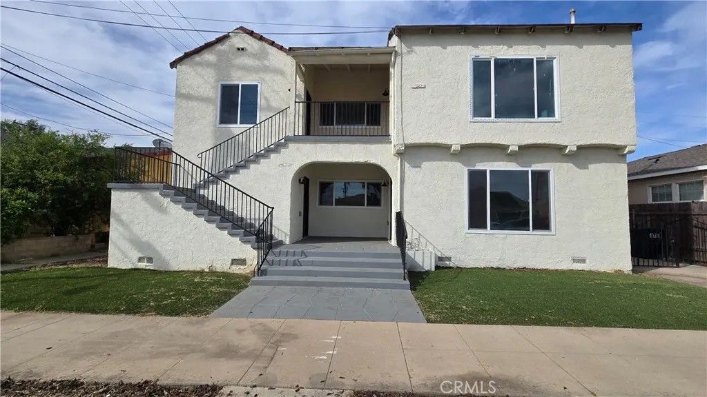 Photo of 6047 Dennison St, Los Angeles, CA 90022 (MLS # DW26075909)