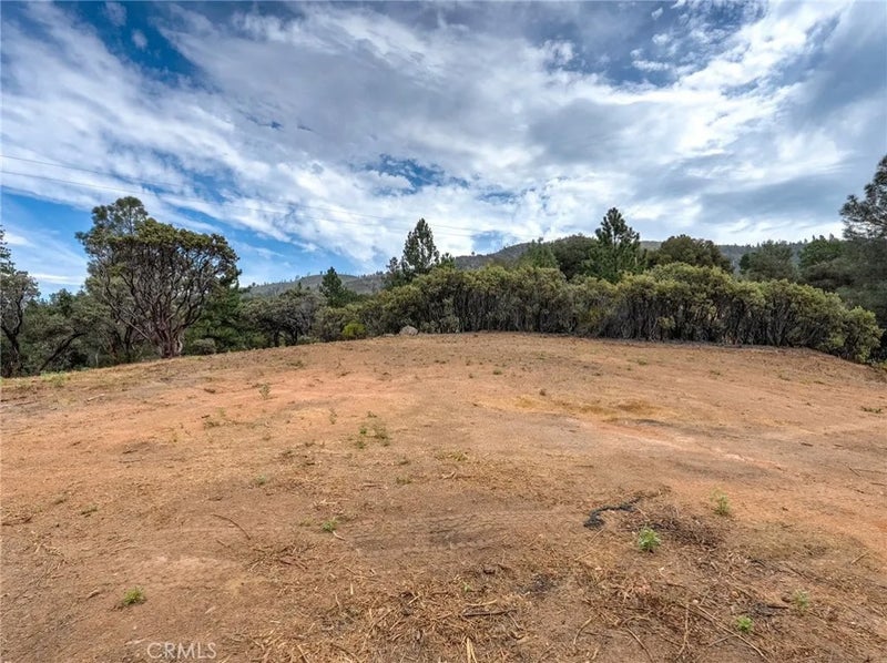1539001 Vista Lago
