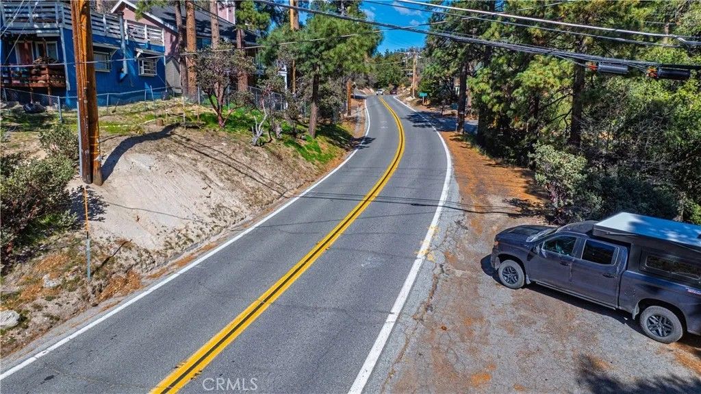 Photo of 1 Mountain View, Idyllwild, CA 92549 (MLS # CV26030117)