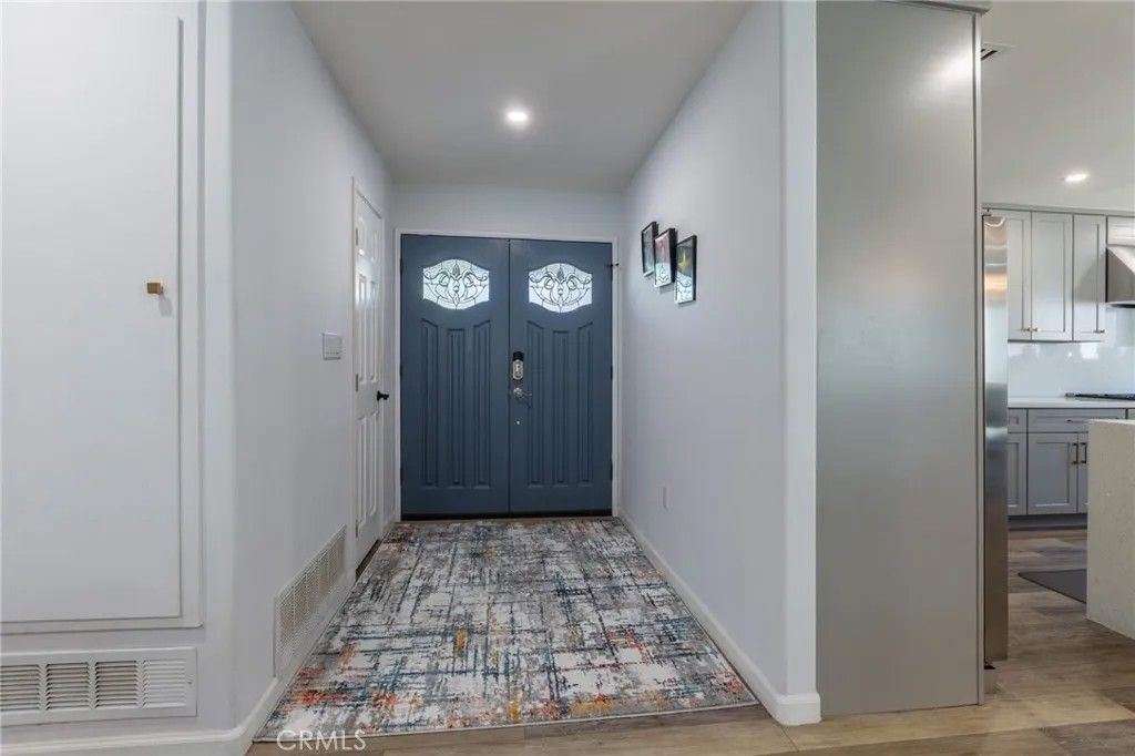 Photo of 14072 Tyler St, Sylmar, CA 91342 (MLS # SR25245979)
