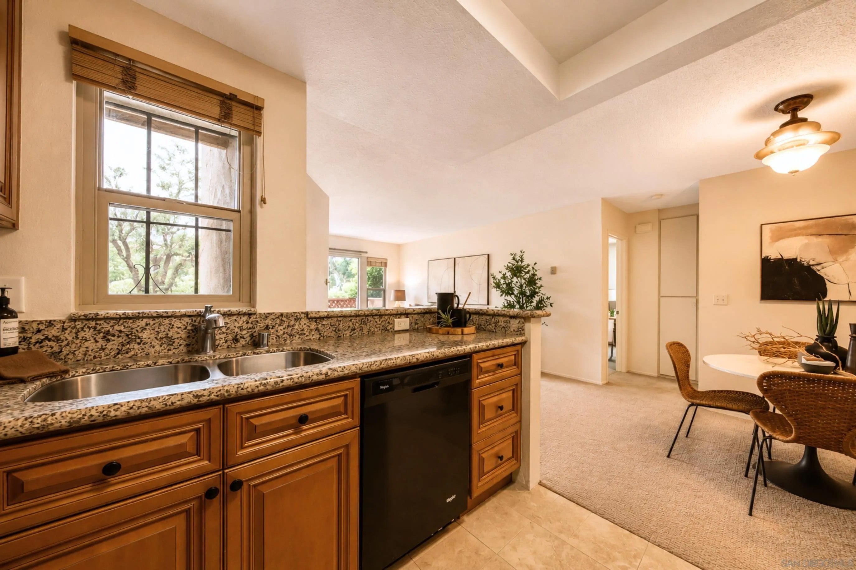 6012 Rancho Mission 302