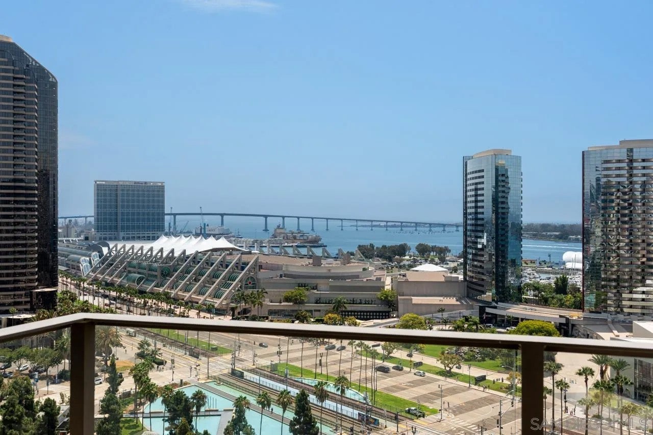 550 Front Street 1501