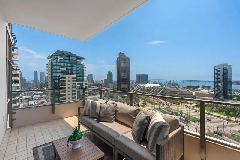 550 Front Street 1501