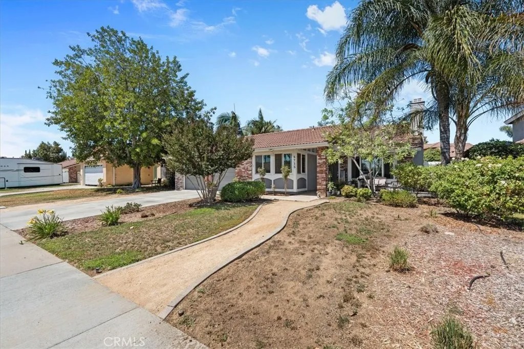 8715 Sandhill Drive