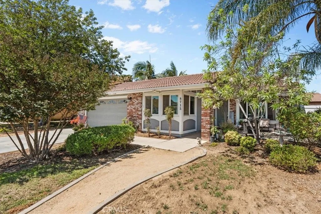 8715 Sandhill Drive