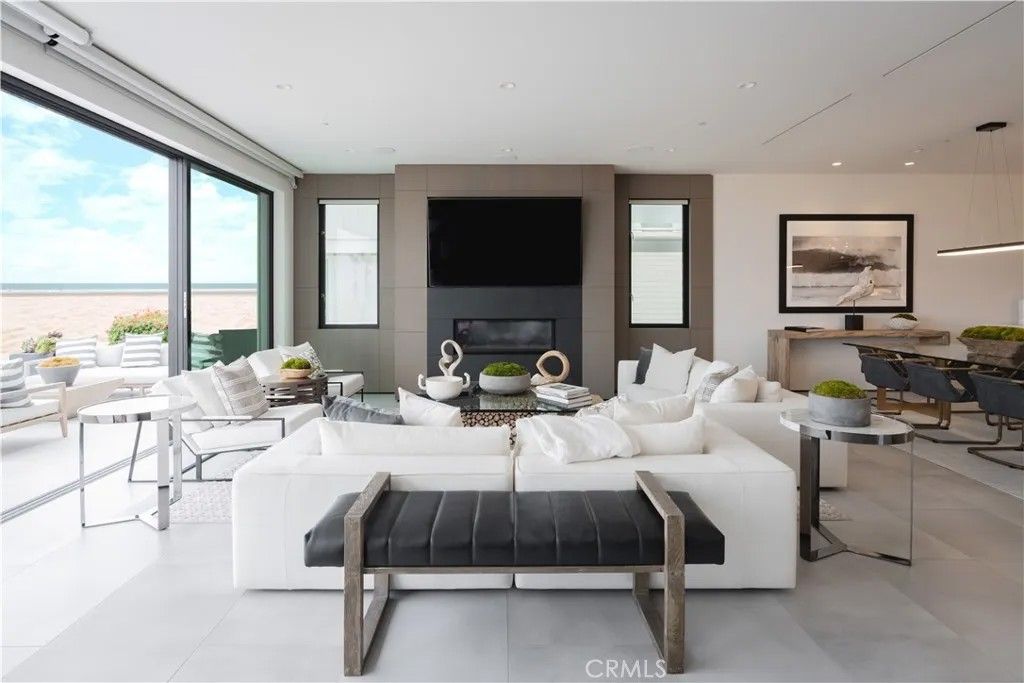 Photo of 1204 W Oceanfront, Newport Beach, CA 92661 (MLS # NP26038814)