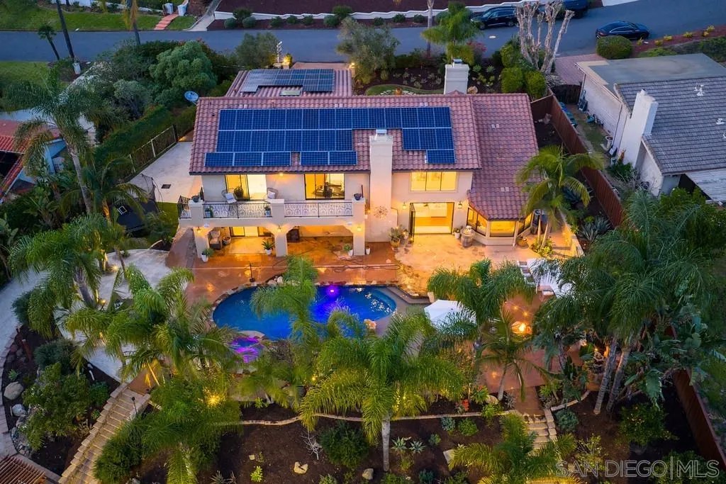 13723 Vista Poniente Drive