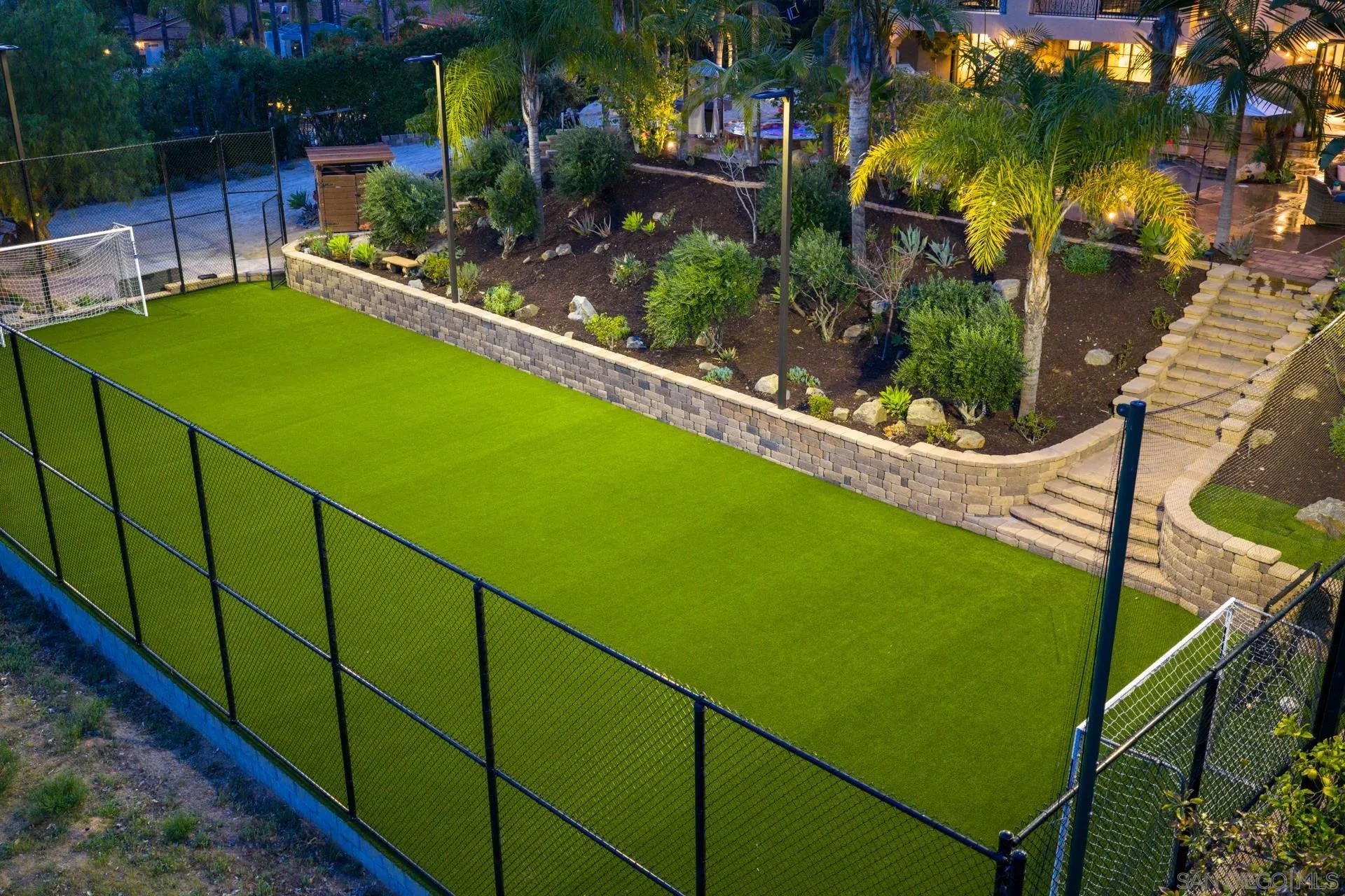 13723 Vista Poniente Drive