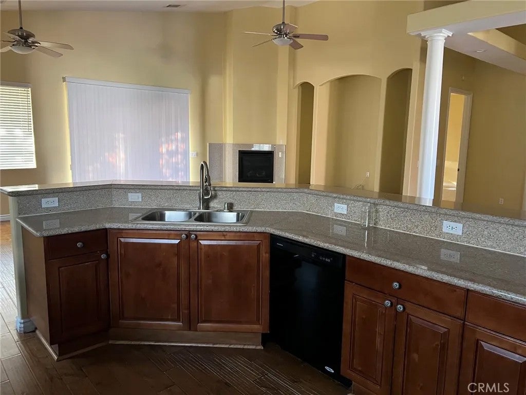 Photo of 26944 Silver Lakes, Helendale, CA 92342 (MLS # HD26203003)