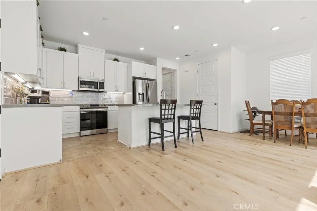 Photo of 1544 W Plaza Del Amo, Torrance, CA 90501 (MLS # WS26057575)