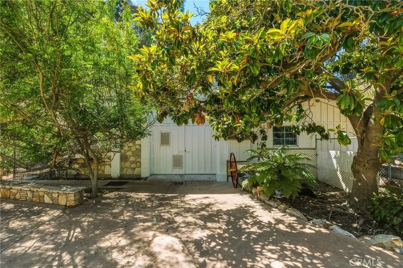 14 Johns Canyon Road