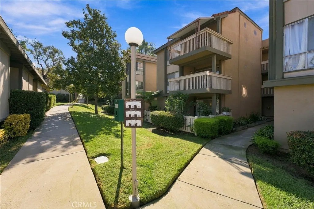 290 Sequoia Court 36