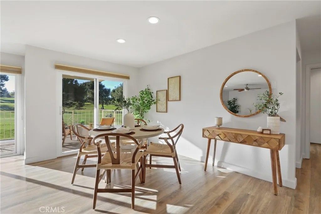 Photo of 2389 W Via Mariposa #2E, Laguna Woods, CA 92637 (MLS # OC25270749)