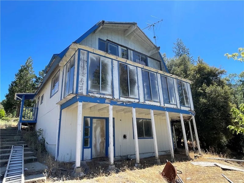 6122 Chowchilla Mountain