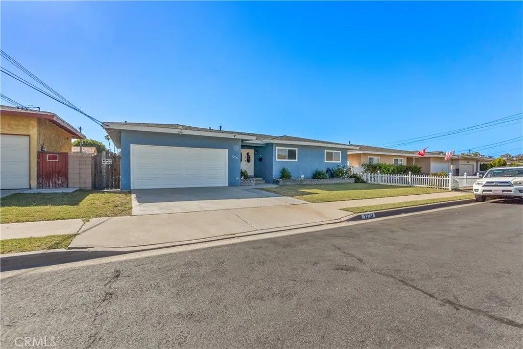 Photo of 22737 Rashdall Ave, Carson, CA 90745 (MLS # SB26077070)