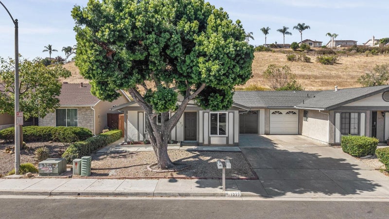 1277 Sagewood Dr