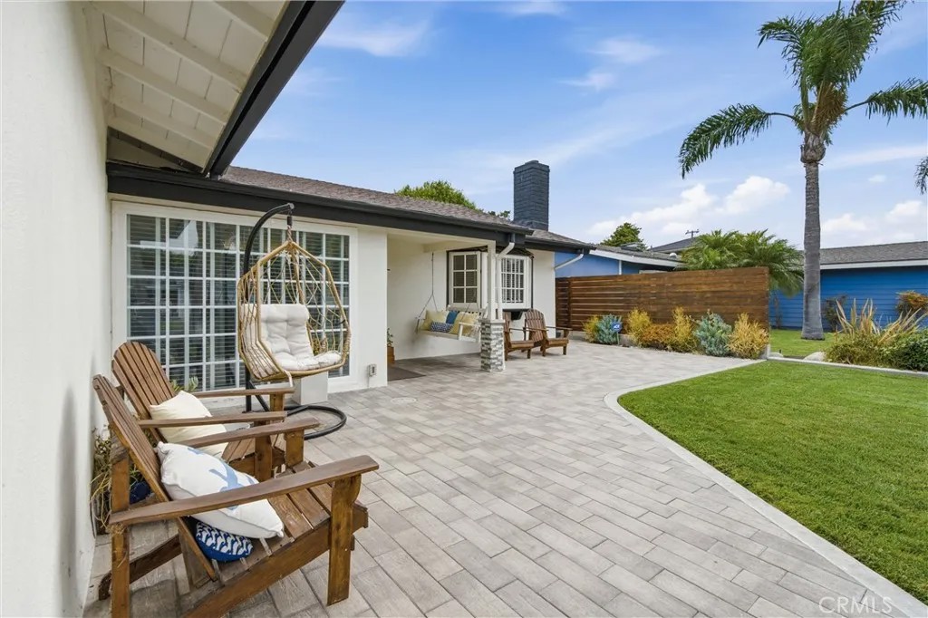 8021 Sunset Circle