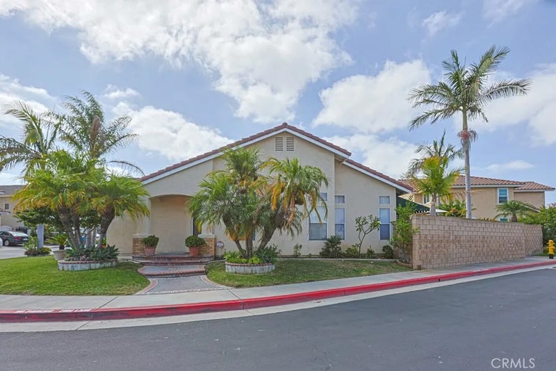 13661 Eastbridge