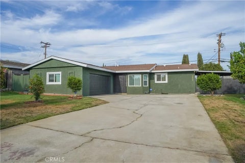 Photo of 7405 Via Paraiso, Rancho Cucamonga, CA 91730 (MLS # CV26183499)